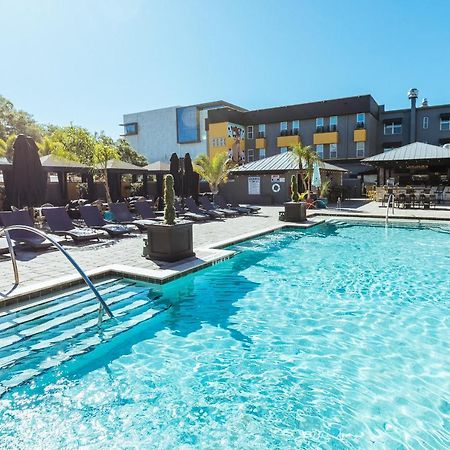 Hollander Hotel - Downtown St. Petersburg Bagian luar foto