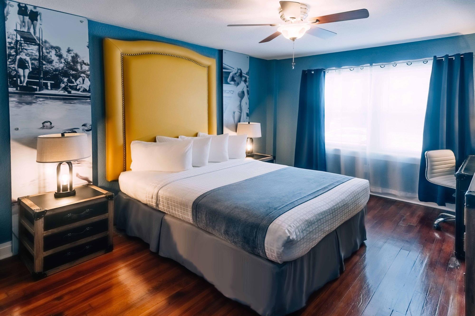 Hollander Hotel - Downtown St. Petersburg Bagian luar foto