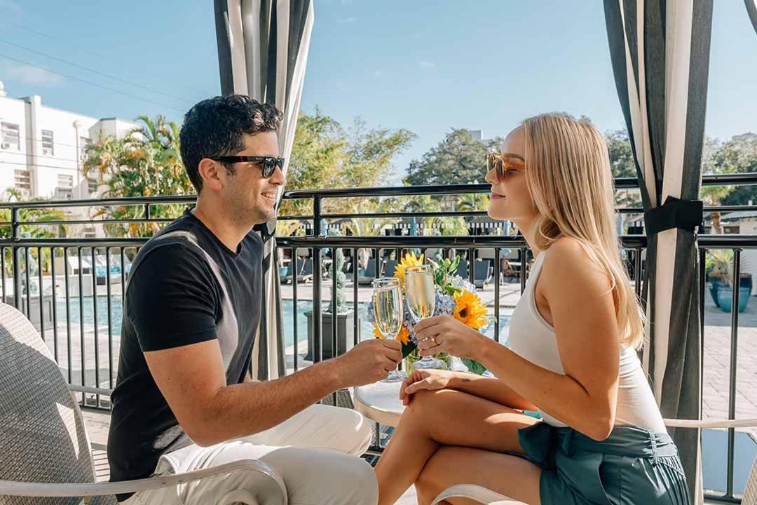 Hollander Hotel - Downtown St. Petersburg Bagian luar foto